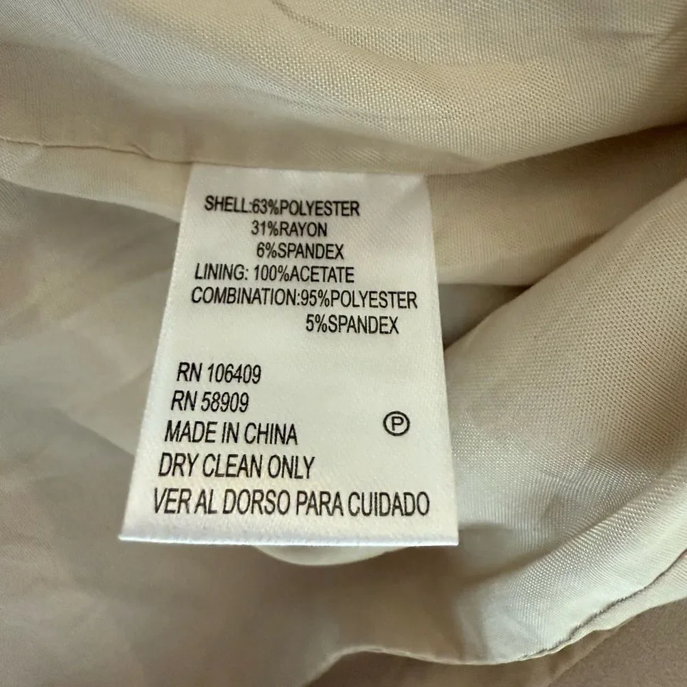 Antonio Melani Cream Tuxedo  Blazer size 4